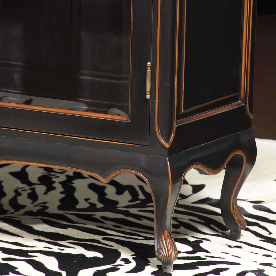 Louis XV Vitrine black color legs and foot carving detail