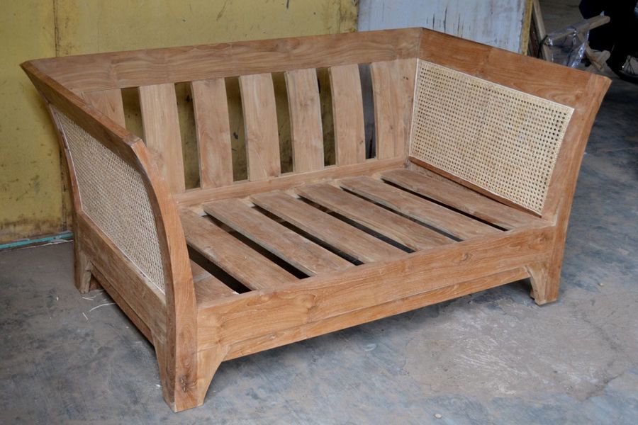 St, Barclays sofa natural teak and rattan