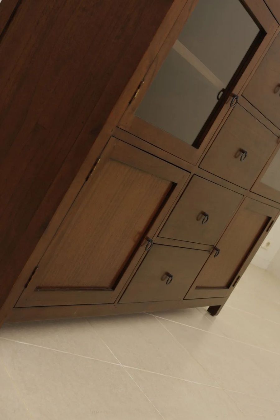 Ring plate drawers pulls and door handles