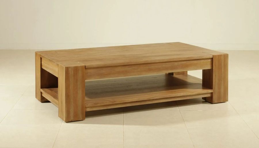 Plain solid wood sturdy legs coffee table coated with polyurethane top detail