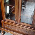 Foliage carving glass door frame of Chippendale vitrine
