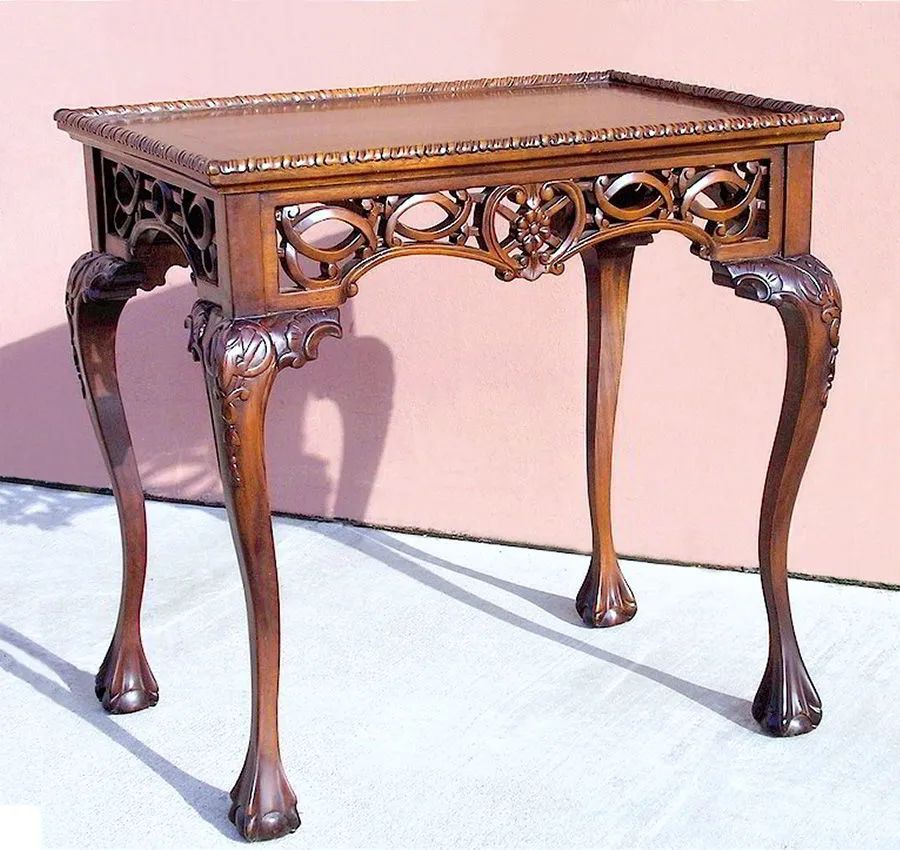 Chippendale tea table mahogany classic