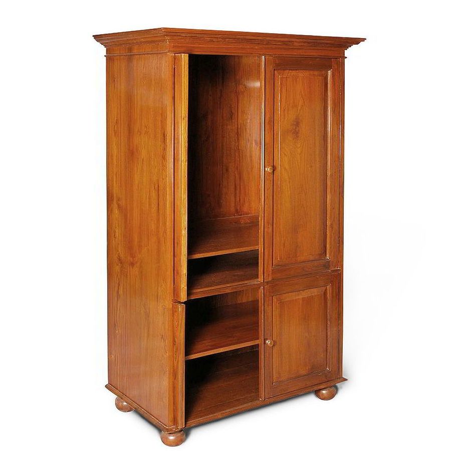 Colonial tv armoire pocket doors detail