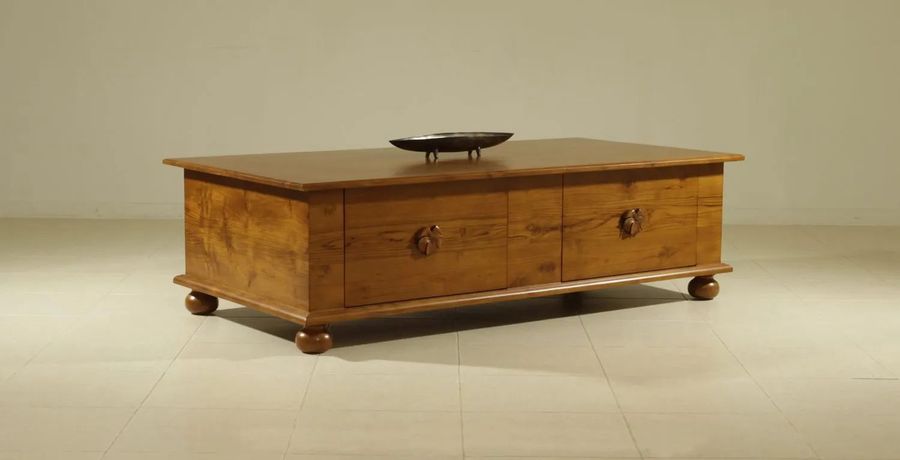 Bun feet coffee table flower carving drawer pull