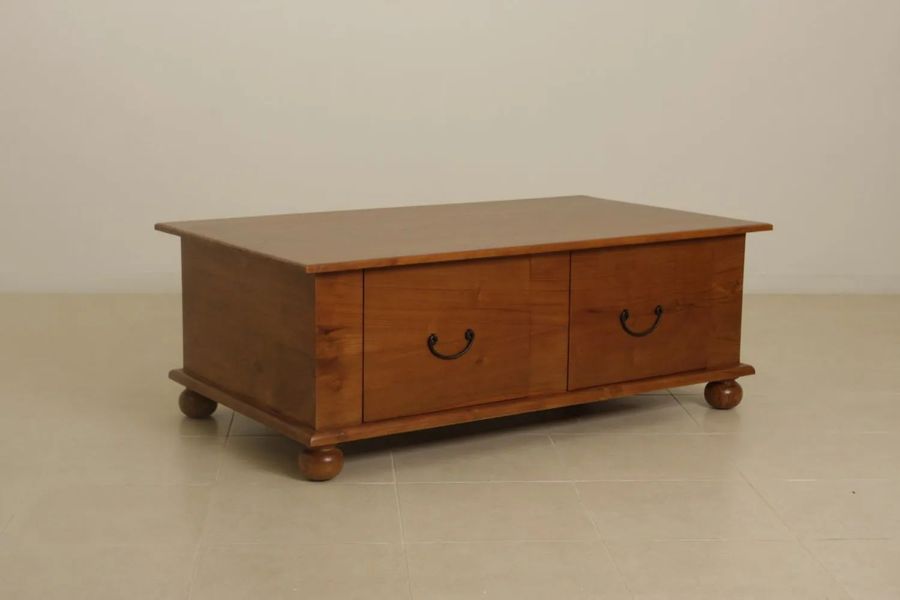 Bun feet coffee table 3 drawers