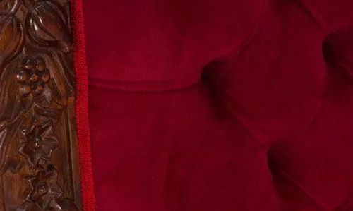 Diamond tufted backrest upholstery