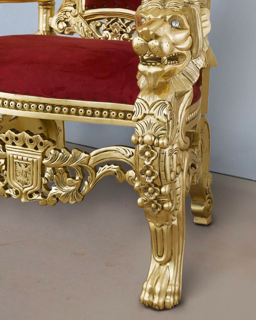 Lion king chair  legs detail