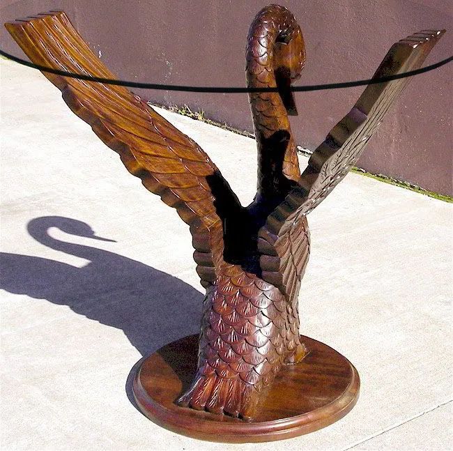 Swan carving round table