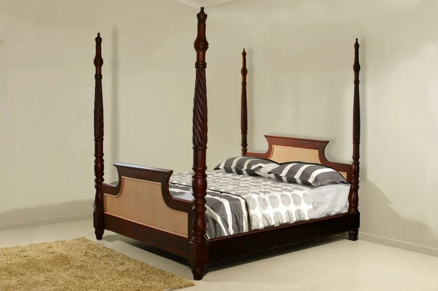 Sheraton poster bed rattan wicker headboard