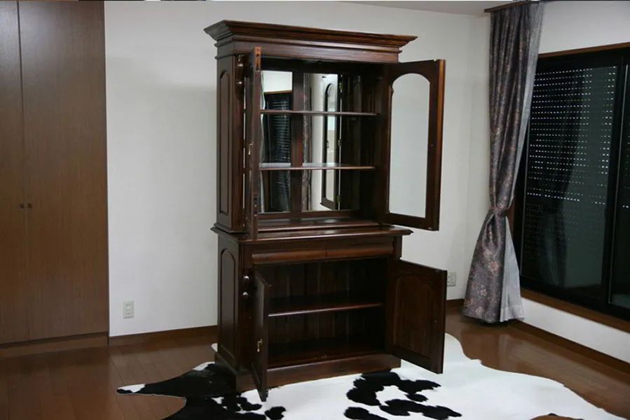 Victorian cabinet hutch all doors opened
