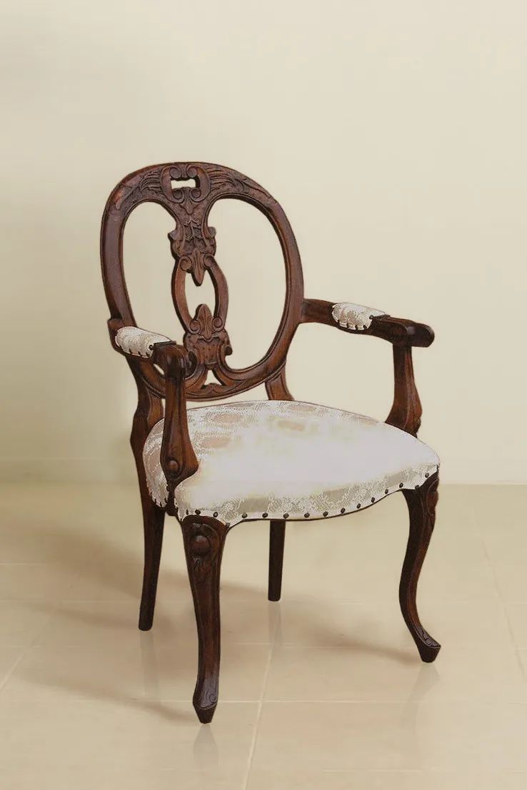 Fiddle back armchair