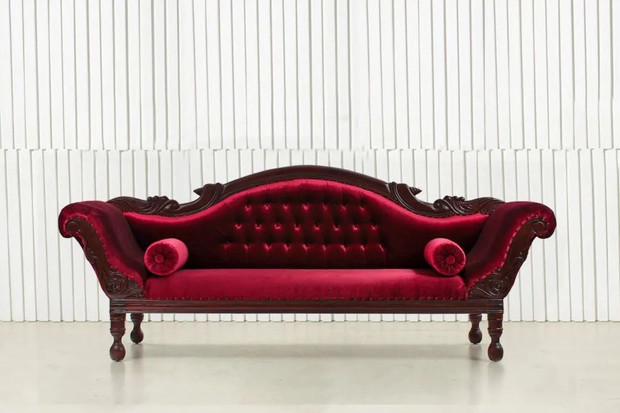 Colonial large sofa front view