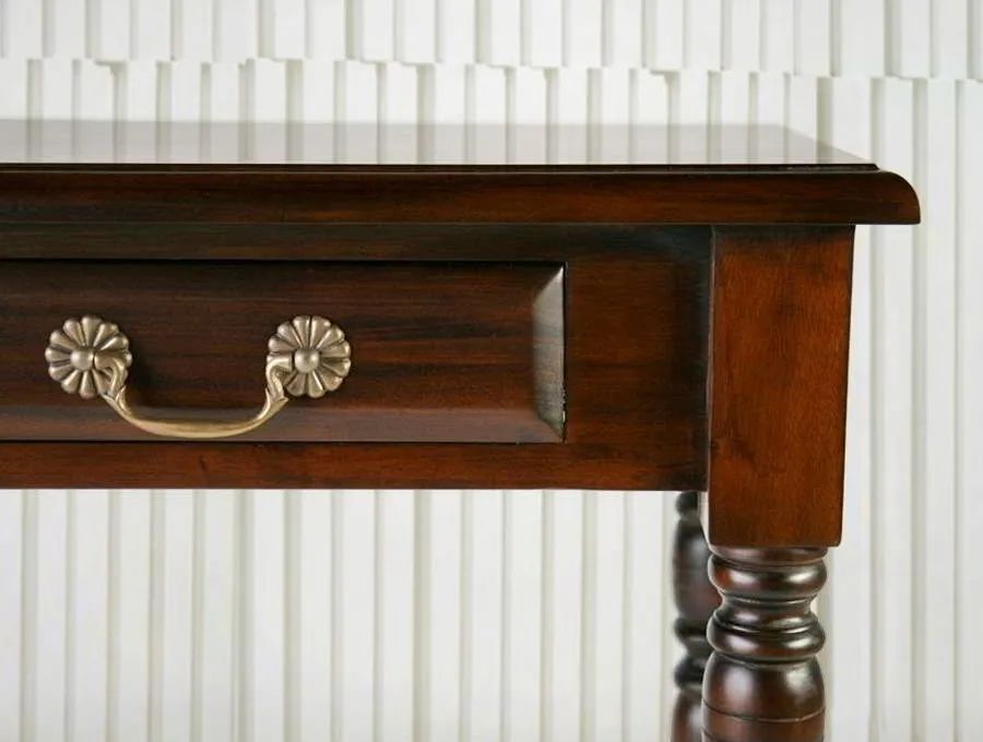 Colonial console table 1 drawer detail