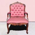 Louis XV arm chair front