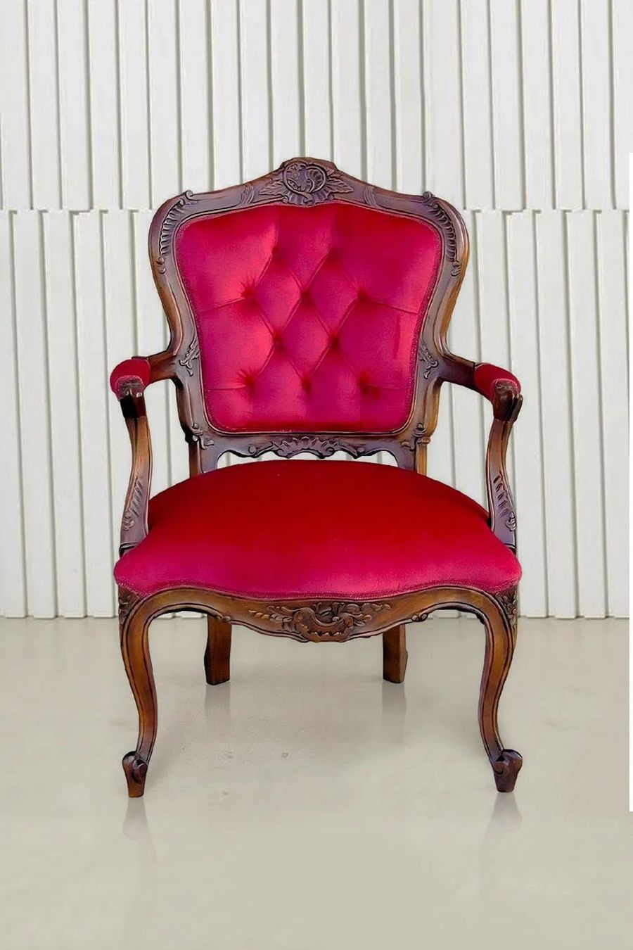 Front detail of the rococo chair