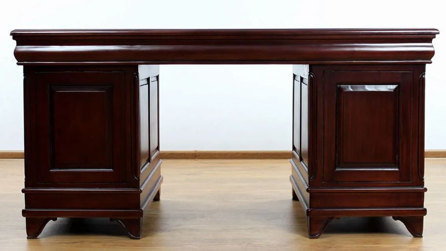 Front side of French classic Louis XV partner desk