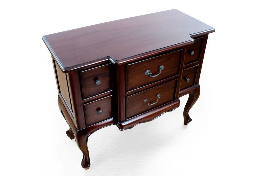 Solid wood plain top detail of the Louis XV breakfront dresser