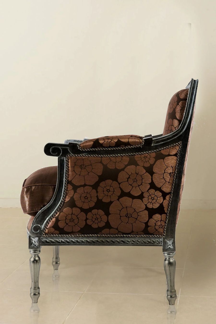 Arm rest manchette detail of Directoire bergere mahogany wood silver paint