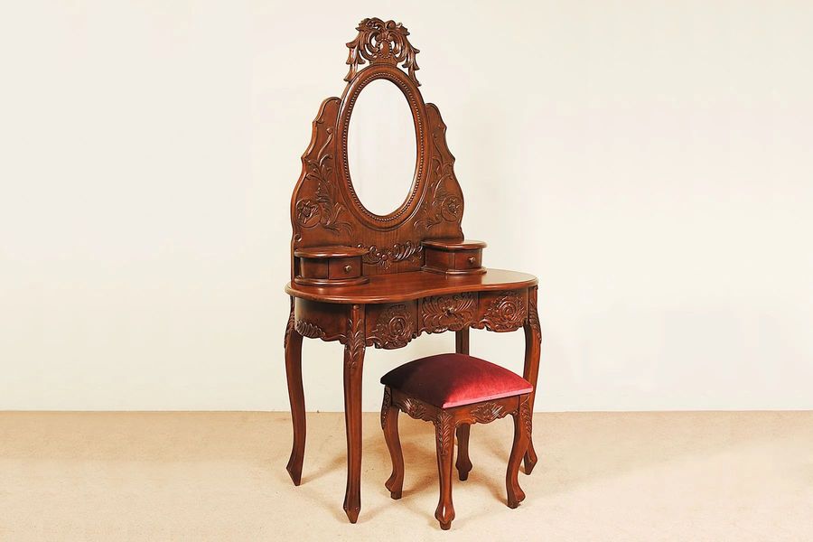 Rococo carving vanity and stool