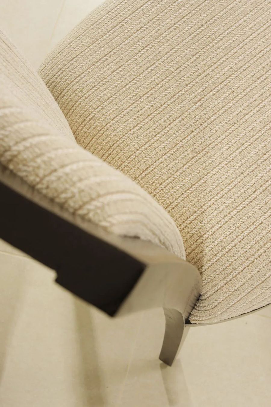 Seat and backrest upholstery detaiil