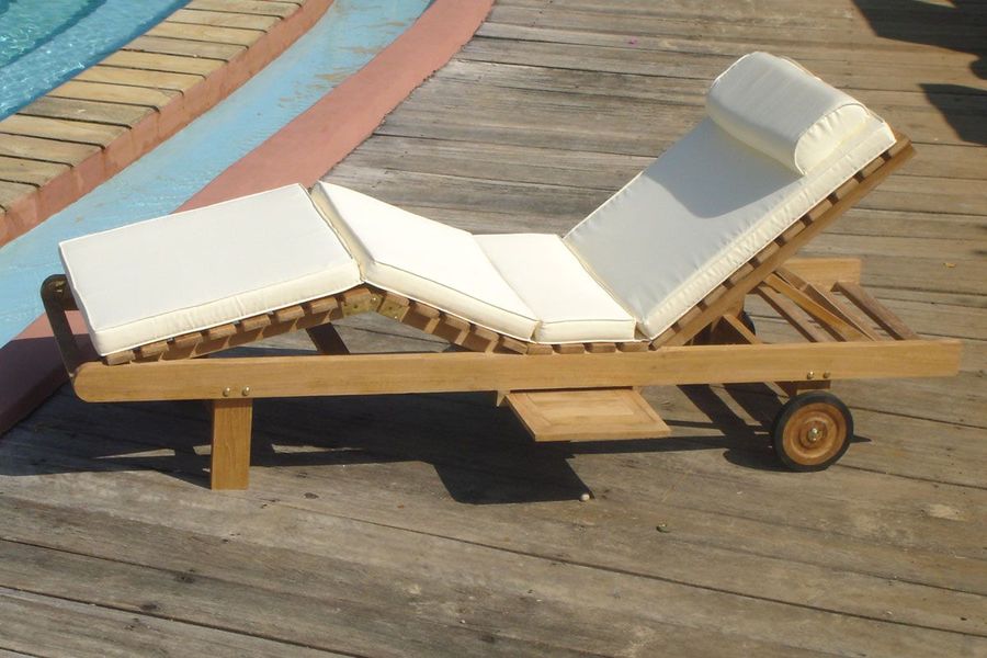 Parrot bay sun deck2