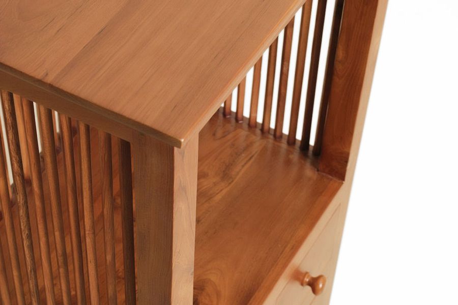 Top leaf wood grains detail