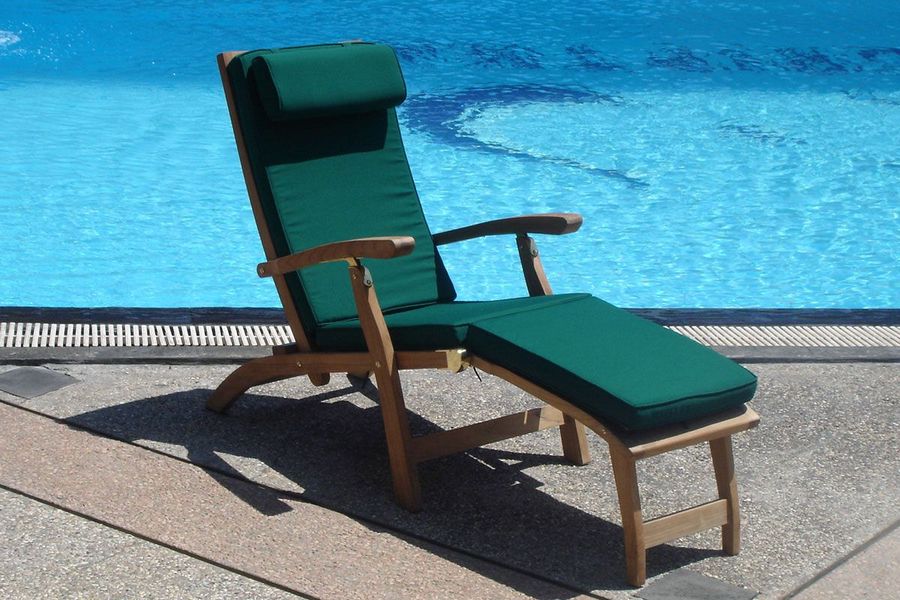 Teak deck chair