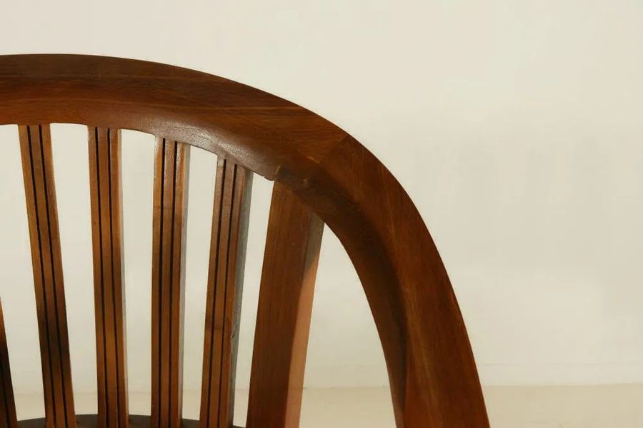 Backrest detail of the Batavia teak wood armchair