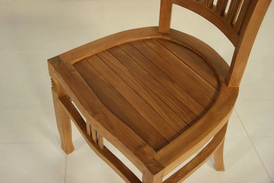 Solid wood slats detail