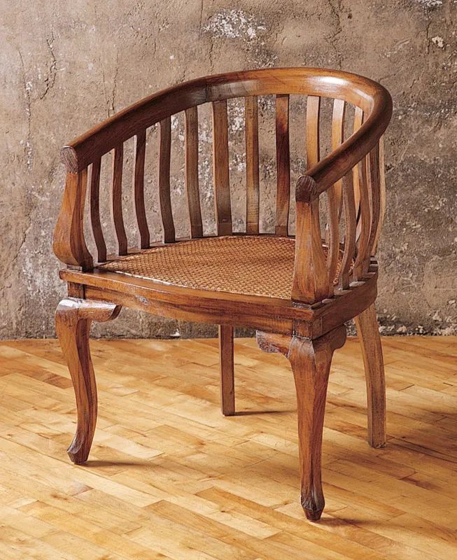 Barrel chair rattan seat
