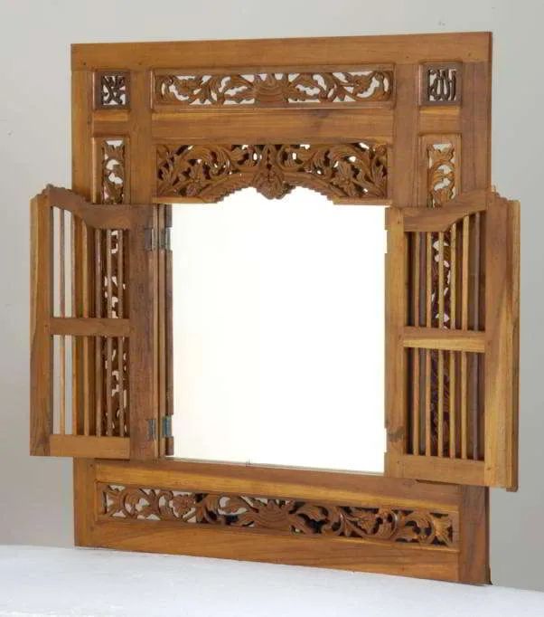 Batavian keraton mirror