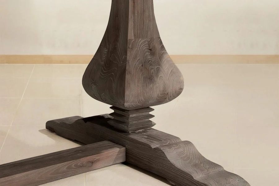 Onion dining table pedestal detail
