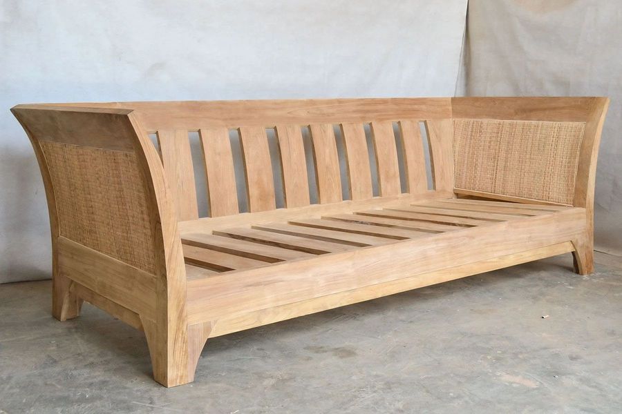 Teak sofa wooden slats 3 seats detail