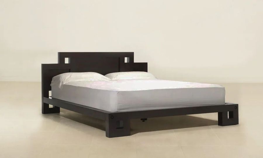 Oriental simple bed