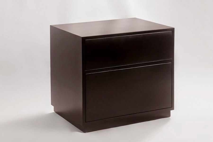 Plain bedside 2 drawers mahogant