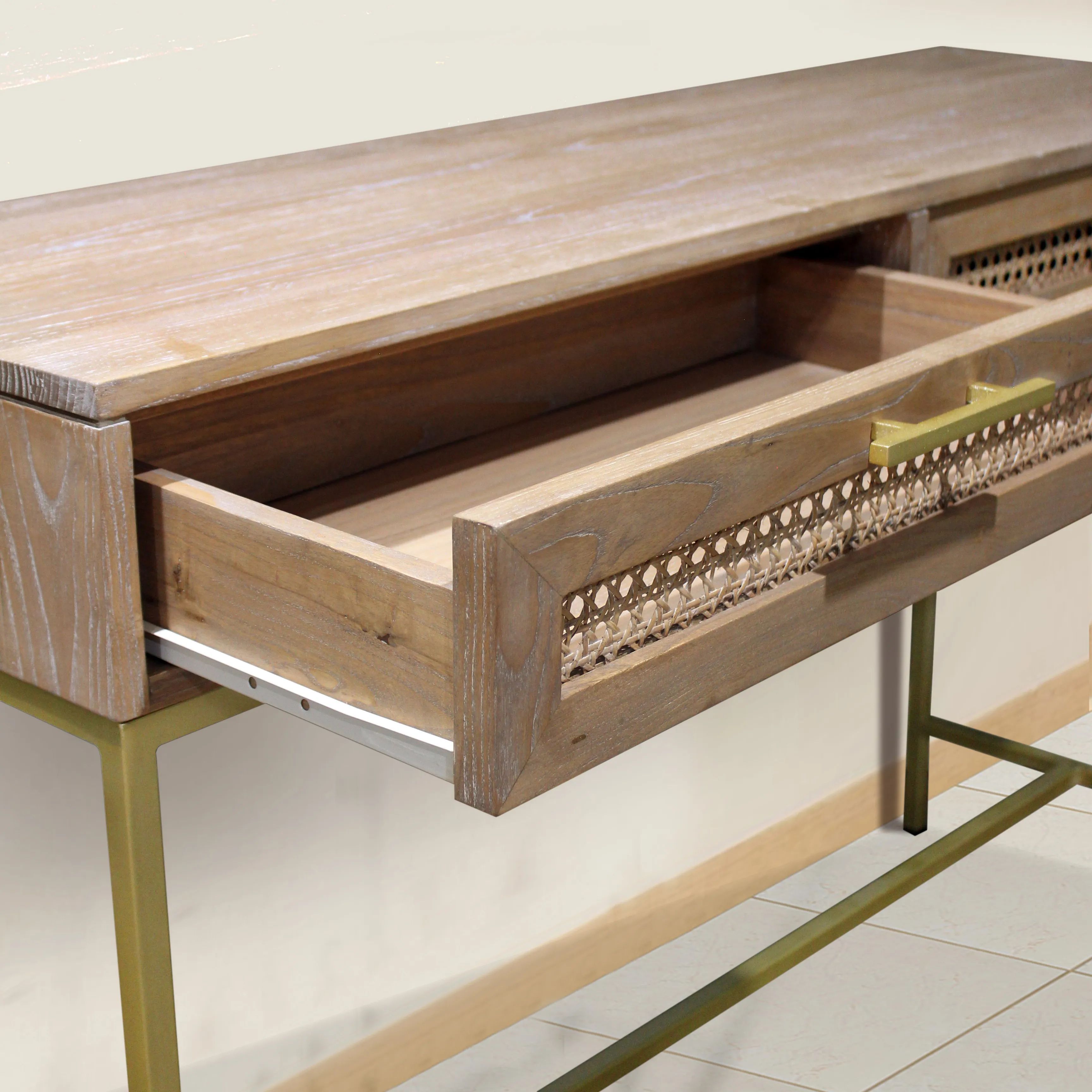 Dovetailed drawers detail of the vented console