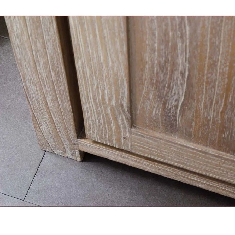 Corner detail of the Reclaimed wood commode 4 drawers