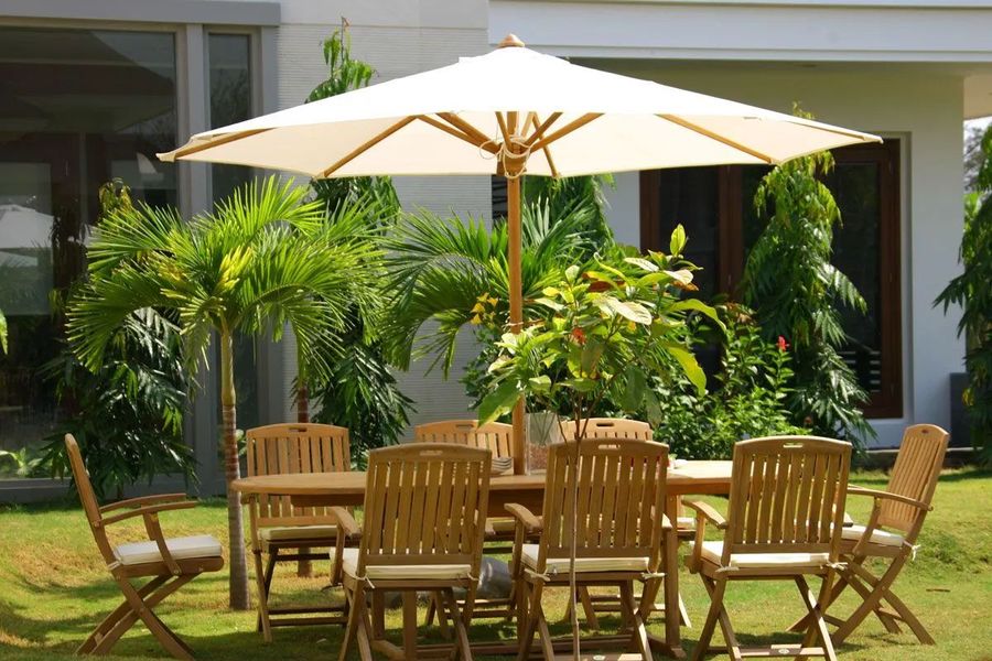 Teak parasols