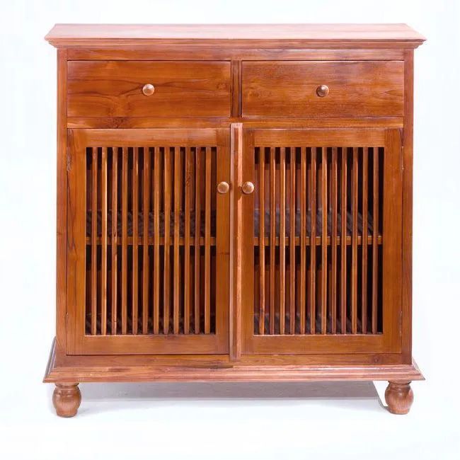 Front detail of the Trellis buffet 2 doors and 2 drawers