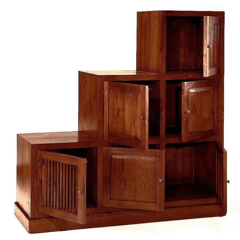 Staircase 6 doors opened