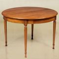 Ushant dining table round top
