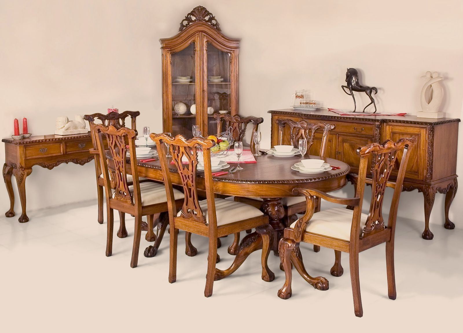 Chippendale furniture