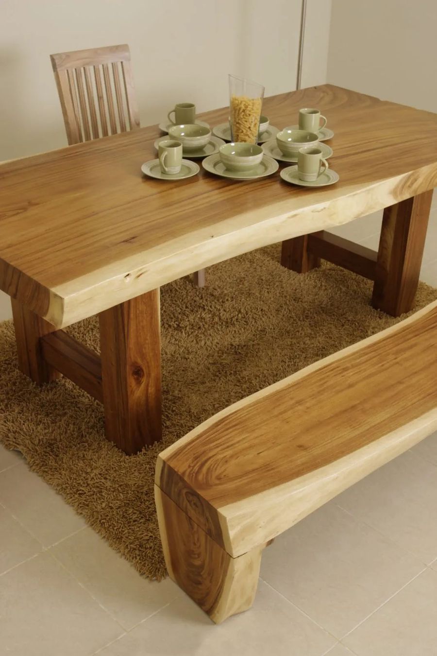 Wood grains on the seat of suar wood dining bench