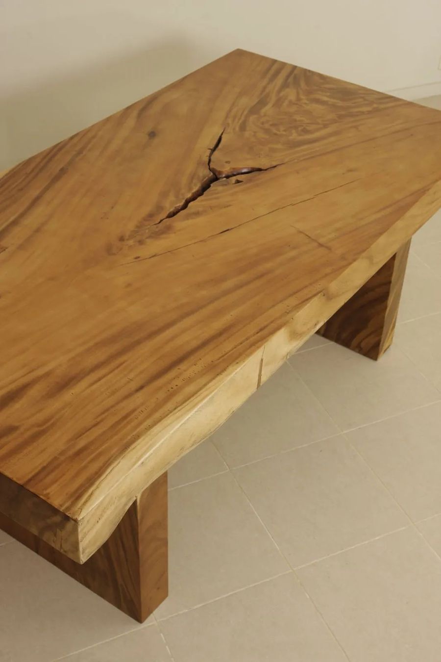 Natural crack on the top leaf of the live edge wood slab dining table